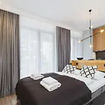 Apartment Go Rakowicka By Renters