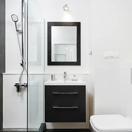 Go Rakowicka By Renters * Krakkó