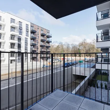 Go Rakowicka By Renters Apartament *