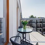 شقة Go Rakowicka By Renters كراكوفيا